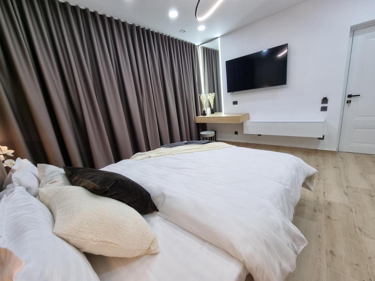 Casa Chiper - Apartament Parter Braşov Eksteriør bilde